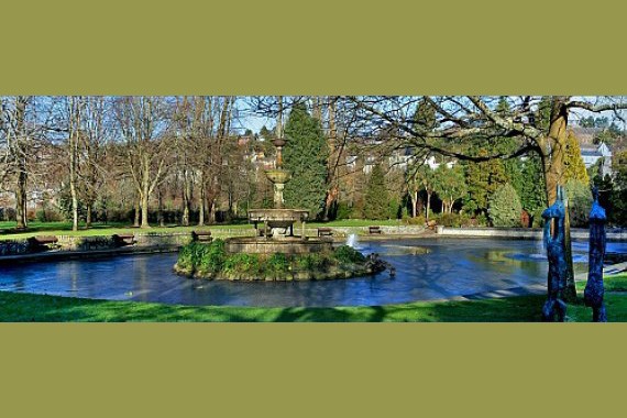 Fitzgerald’s park & Cork Public Museum
(5-10 mins walk)